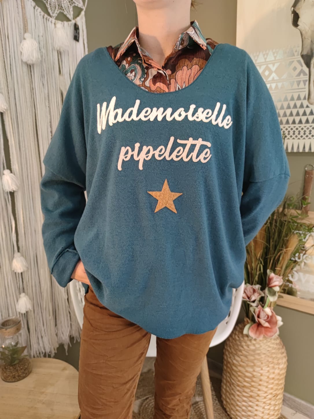 Pull tout doux "Mademoiselle Pipeltete " - bleu canard