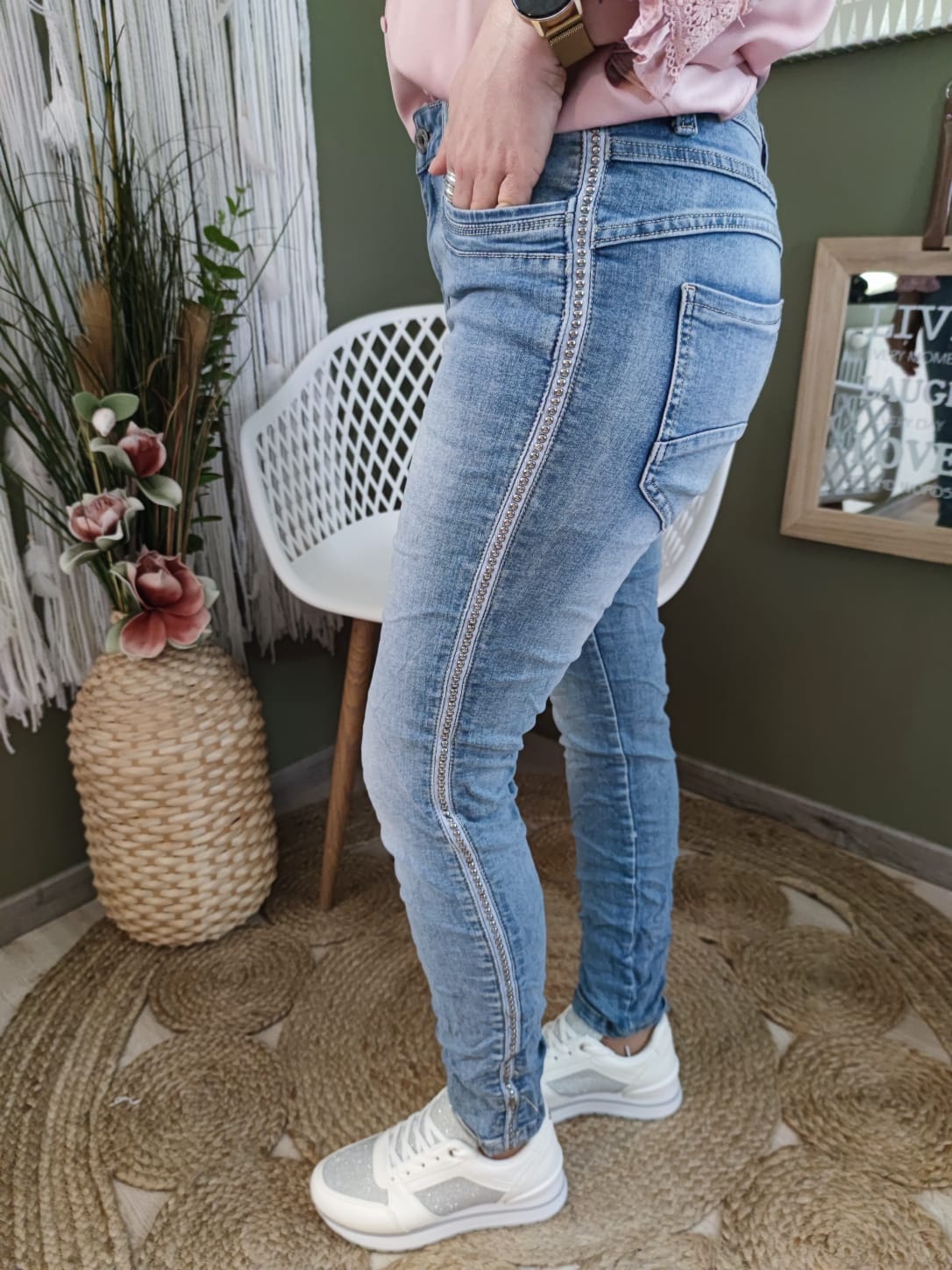 Jeans SLIM "clous" : 34 au 44 