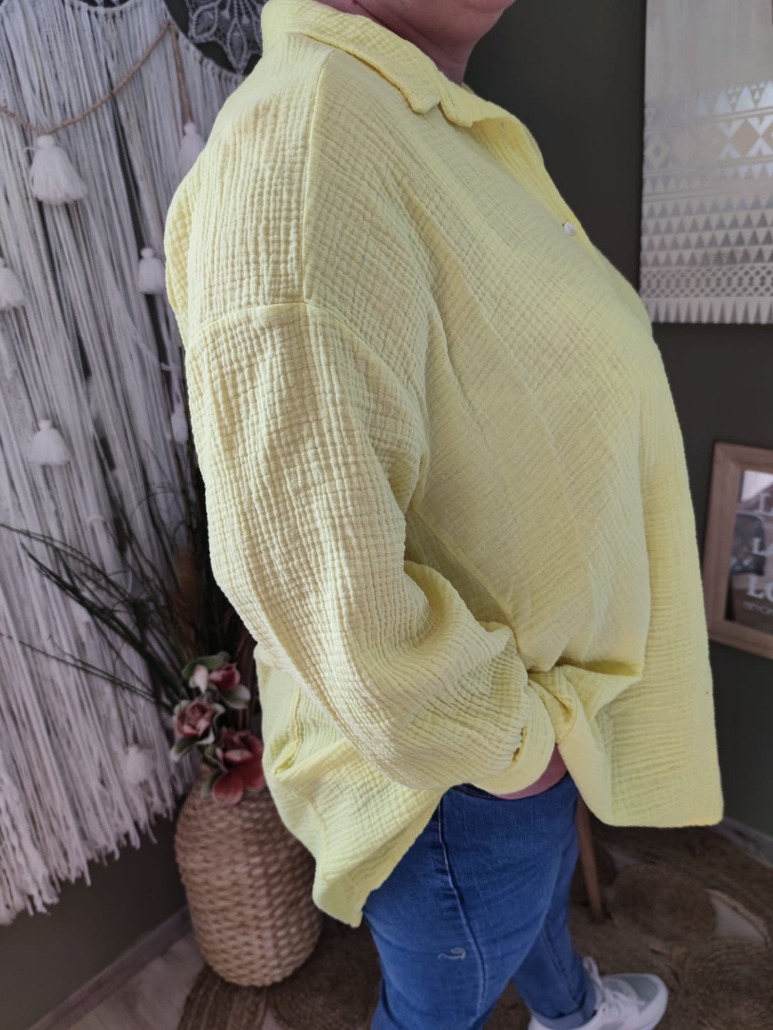 Chemise grande taille en gaze de coton - jaune pâle  : 44 au 50
